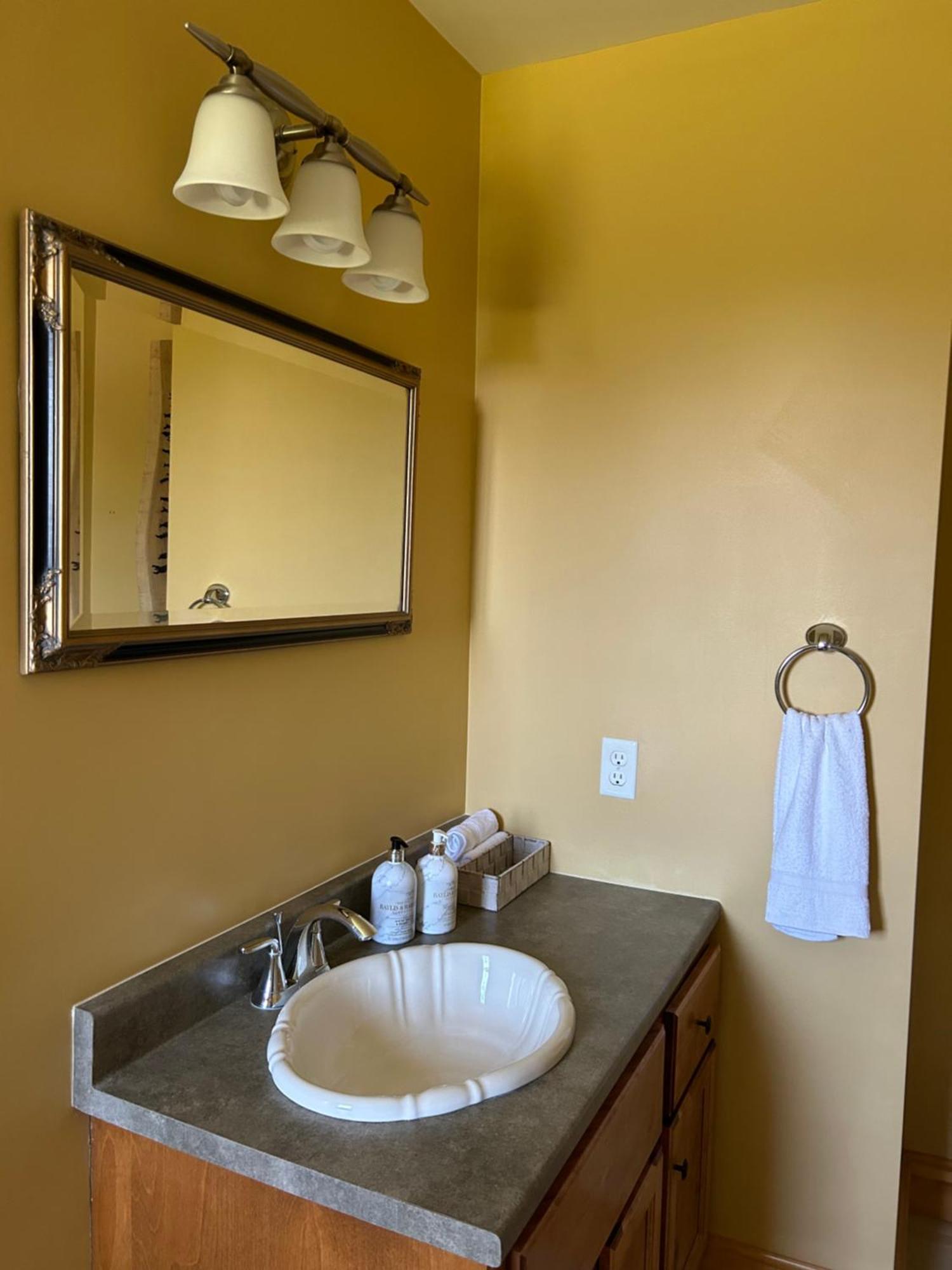 Tides Inn Guest Suites Halls Harbour Εξωτερικό φωτογραφία